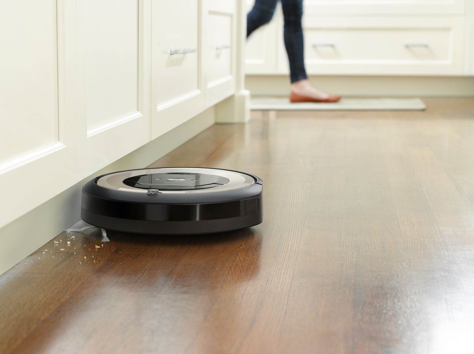 Robotický vysavač iRobot Roomba e6