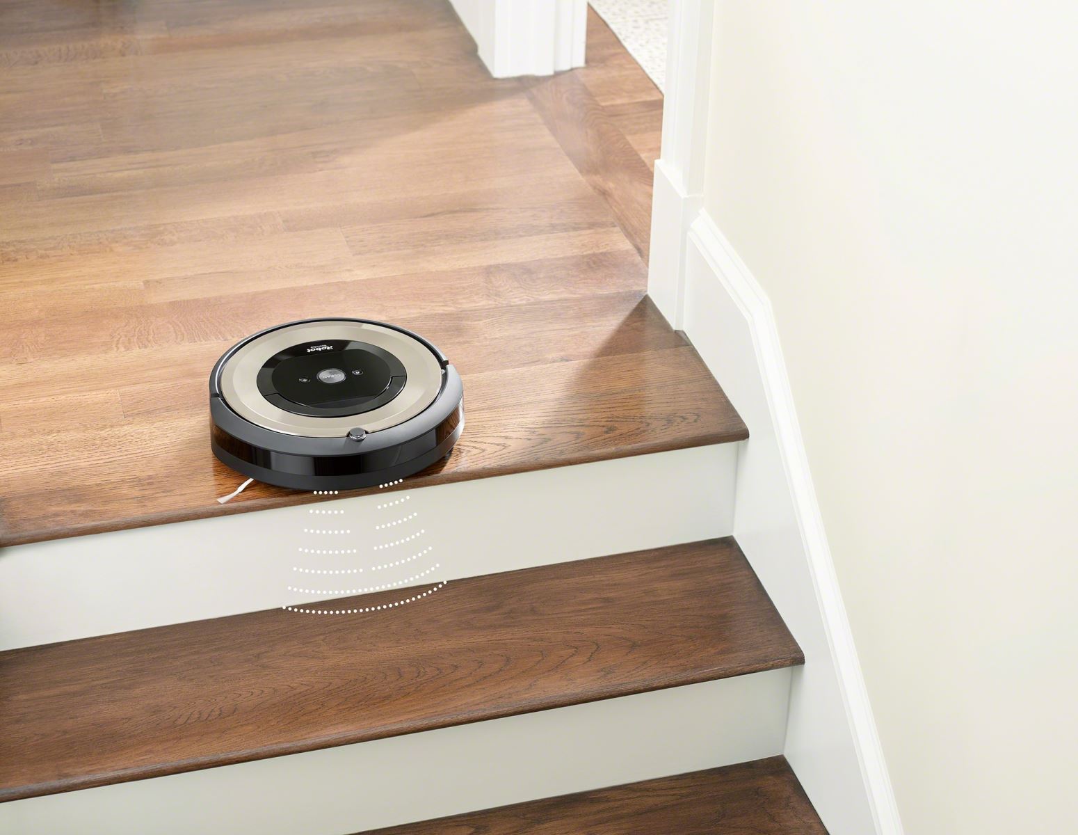 Robotický vysavač iRobot Roomba e6