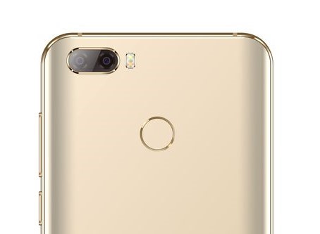 Mobilní telefon Oukitel C6