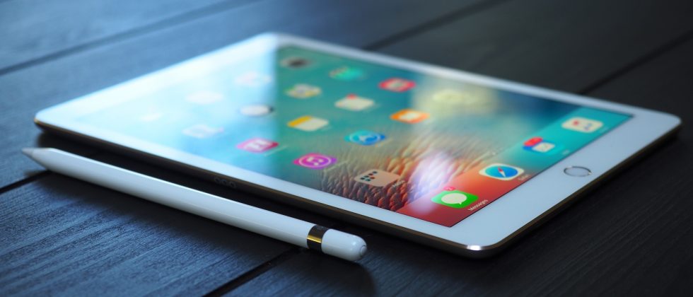 Apple iPad Pro 10,5'' Wi-Fi 4GB/256GB stříbrná