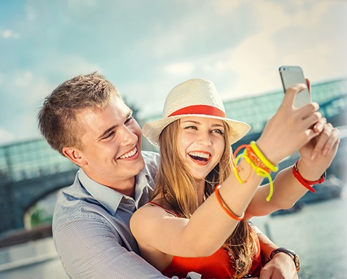 Prestigio Muze D3 dualSIM White