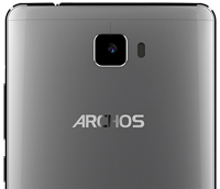 Chytrý mobilní telefon Archos 55 Cobalt+ fotoaparát