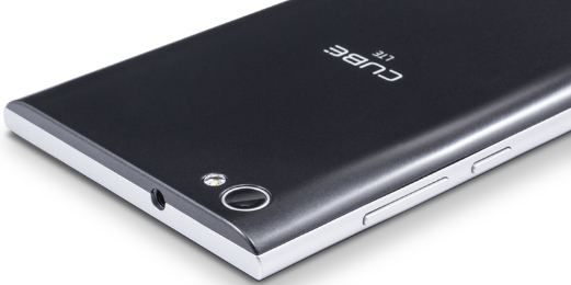 Mobilní telefon CPA myPhone Cube LTE fotoaparát