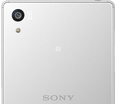 Záda telefonu Sony Xperia Z5